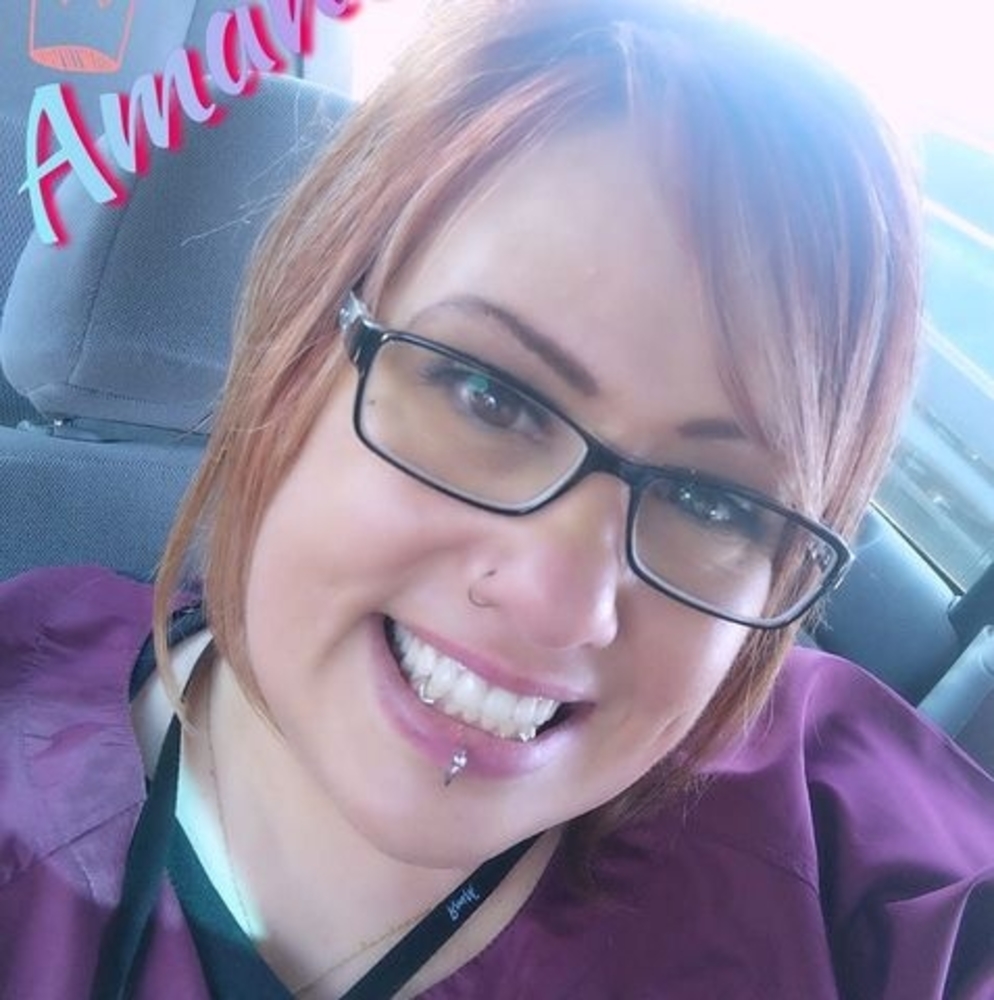 Meet your Posher, Amanda